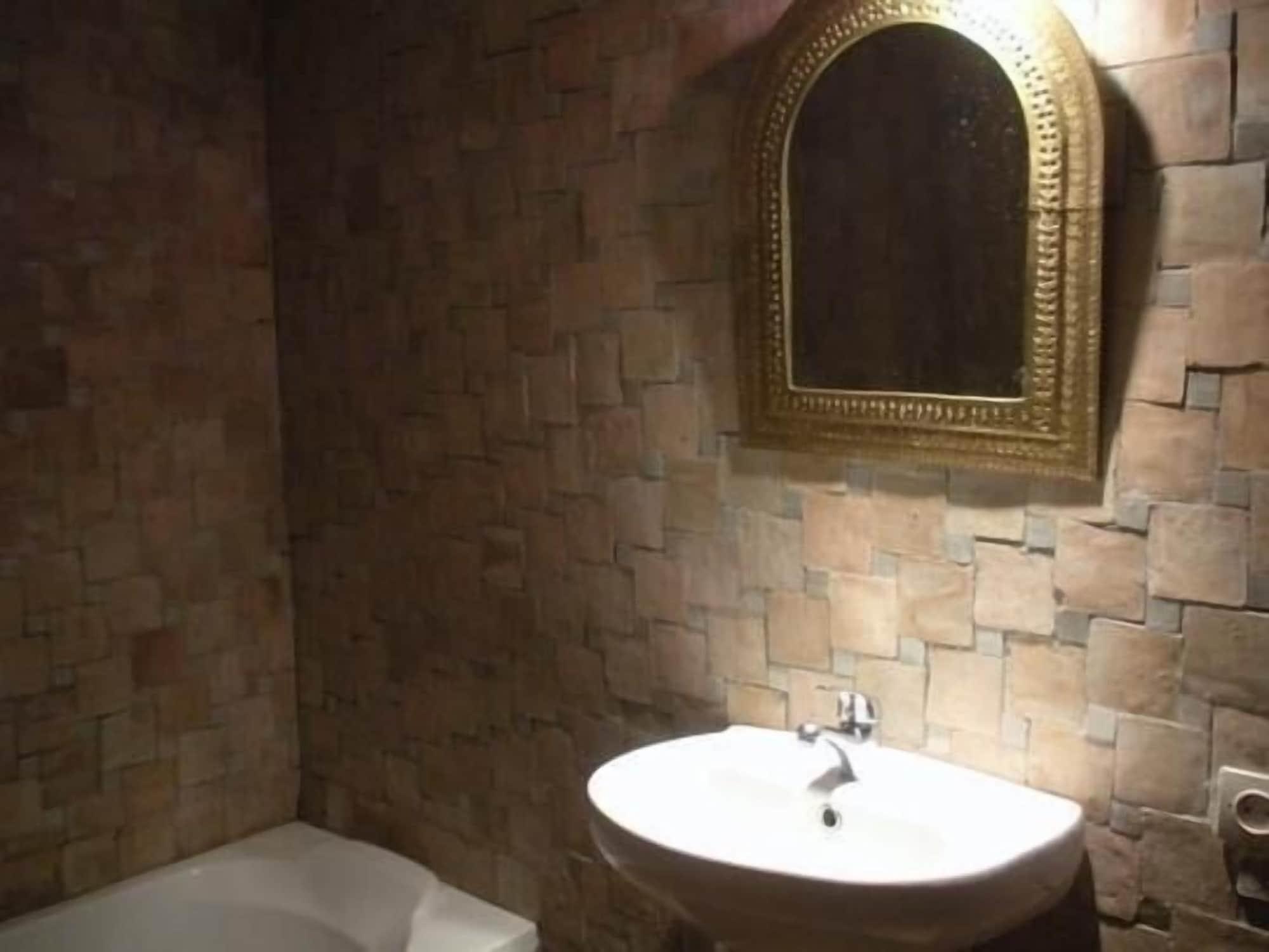 Riad Arous Chamel Tangier Bagian luar foto