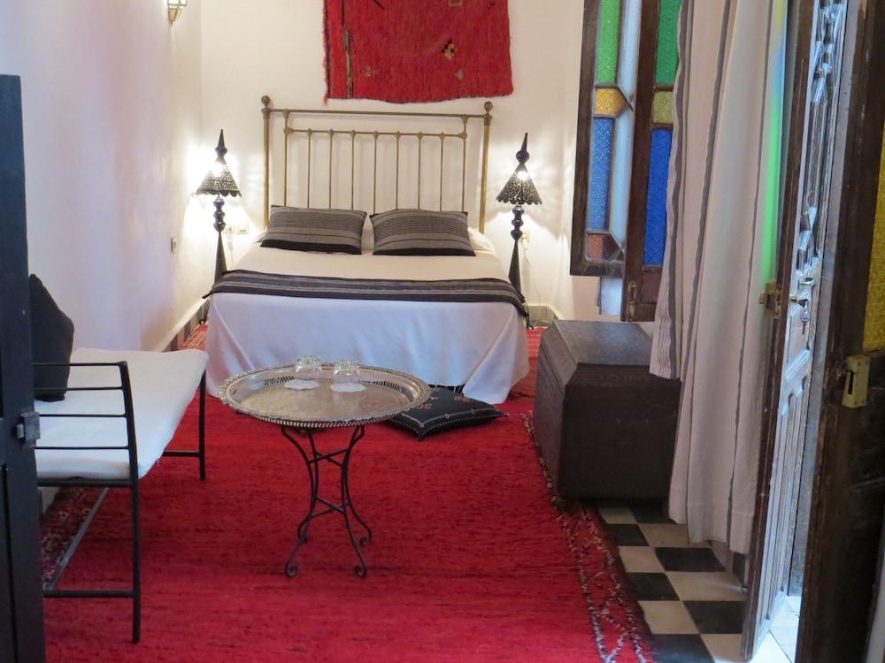 Riad Arous Chamel Tangier Bagian luar foto