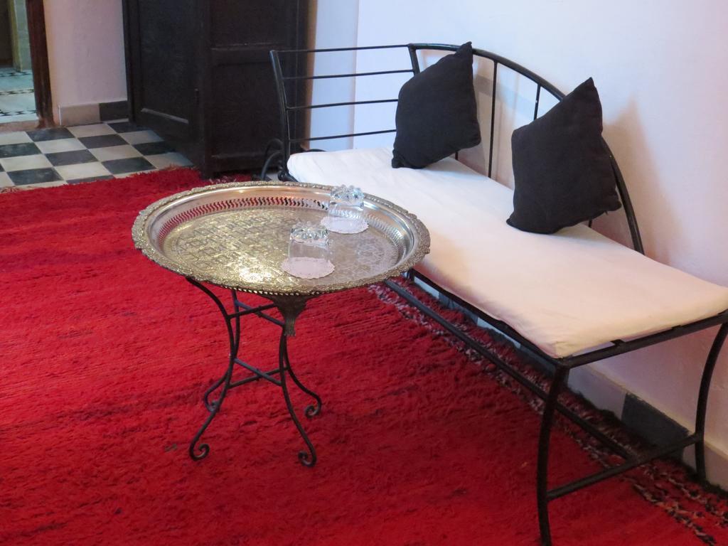 Riad Arous Chamel Tangier Bagian luar foto