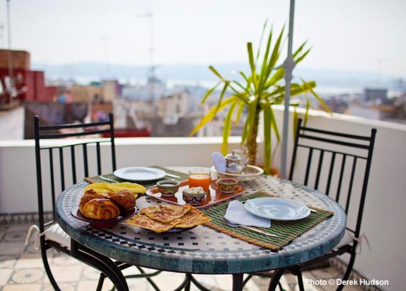 Riad Arous Chamel Tangier Bagian luar foto