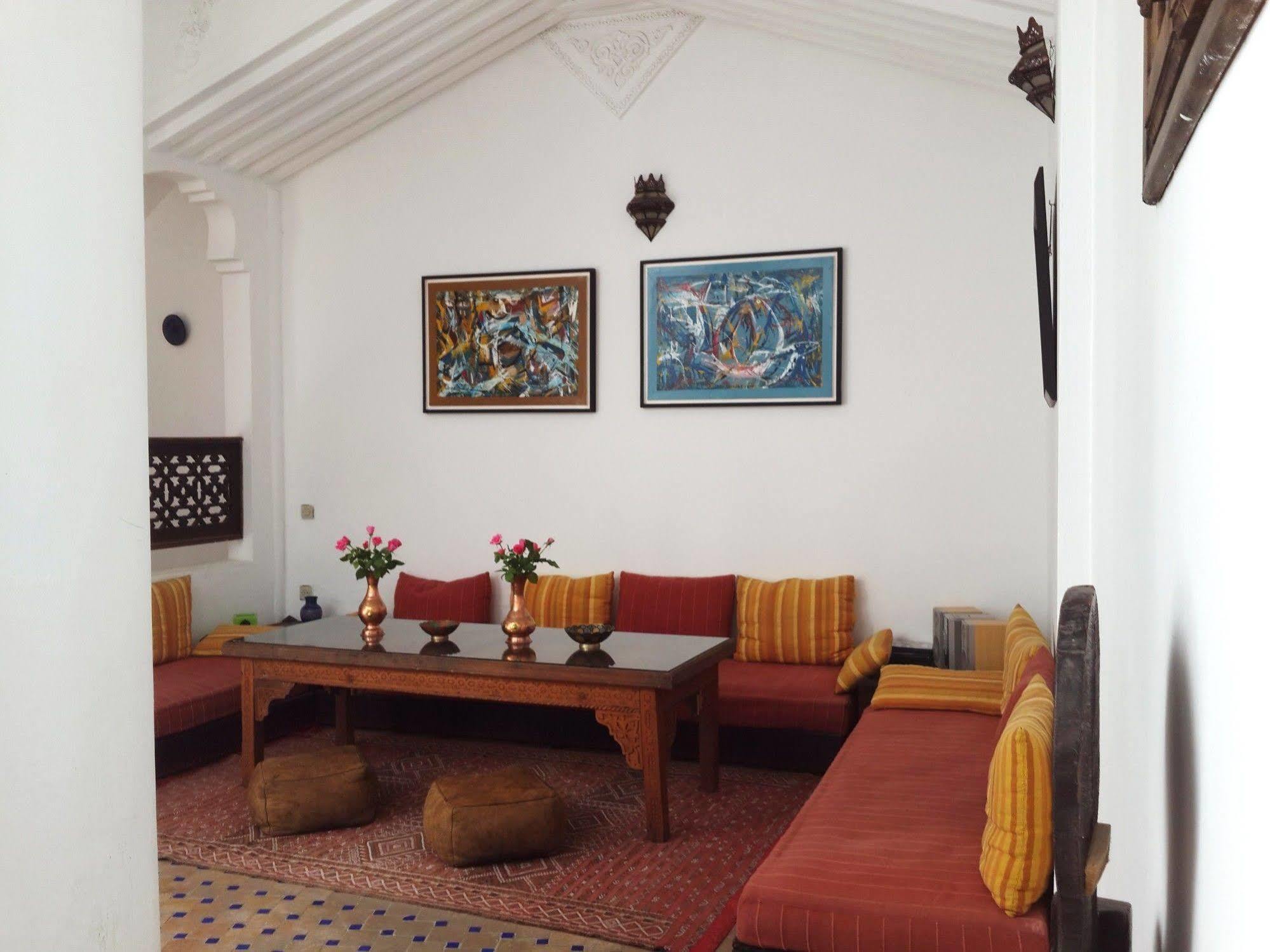 Riad Arous Chamel Tangier Bagian luar foto